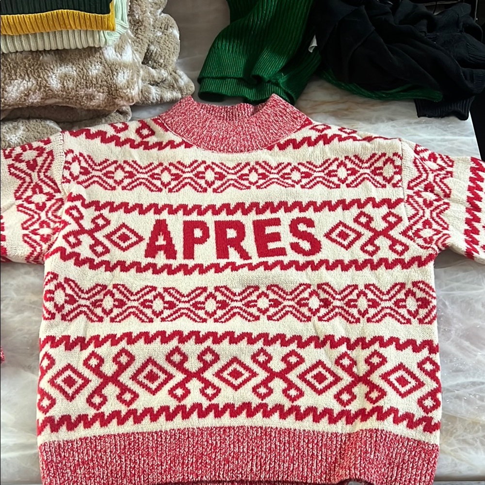 Apres Sweater
